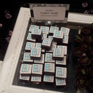 Chocolate brownies with the Beauty United logo. Cute idea!